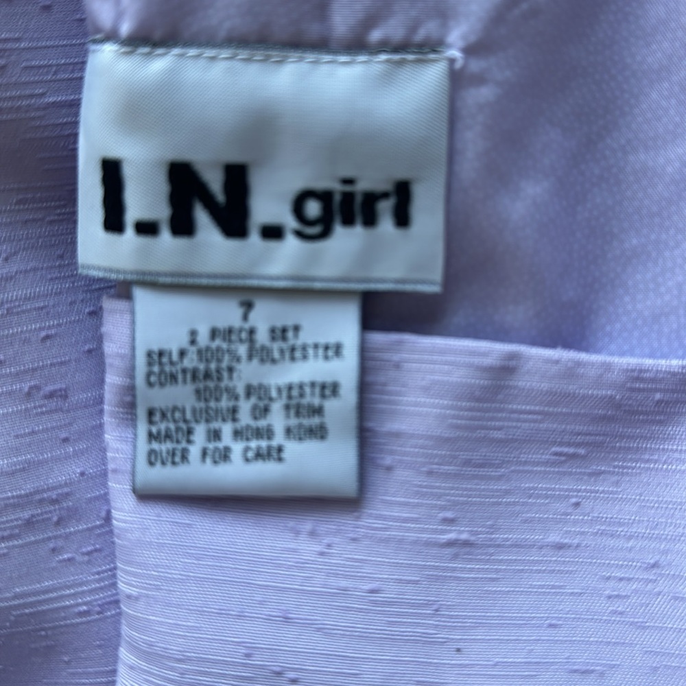 Size 7- 2 piece set- lavender color- Great condition. - Picture 5 of 5